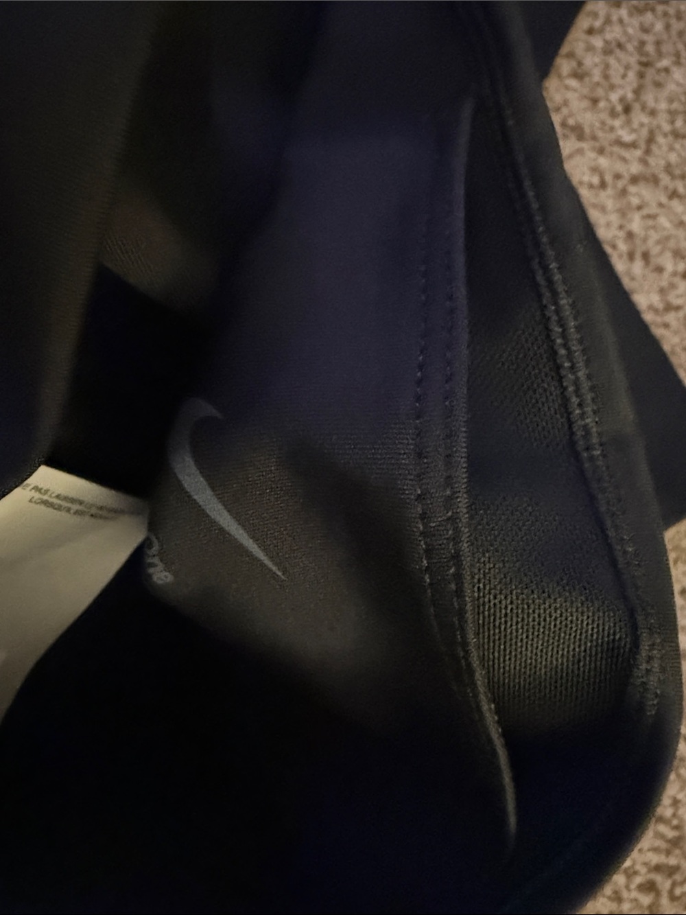 Nike Black Women’s Dri-Fit High Waisted Capri Leggings Sz M Run Sporting Casual - Picture 10 of 10